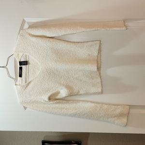 Express Stretch Cream Sweater Sixs XS
